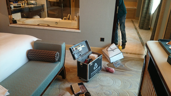 皮新彩家具維修